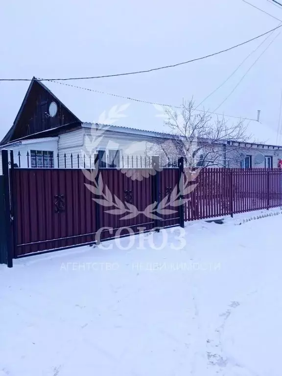 Дом в Калужская область, с. Хвастовичи ул. Совхозная, 31 (82 м) - Фото 1