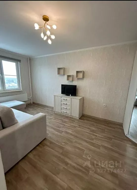 1-к кв. Ленинградская область, Тихвин ул. Ярослава Иванова, 3 (31.5 м) - Фото 2