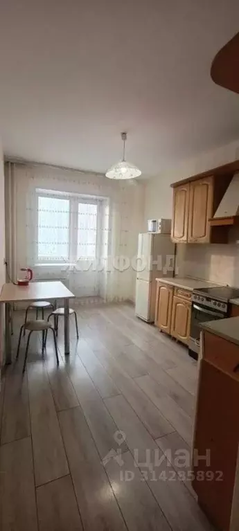 1-к кв. Хакасия, Абакан ул. Крылова, 85 (40.0 м) - Фото 0