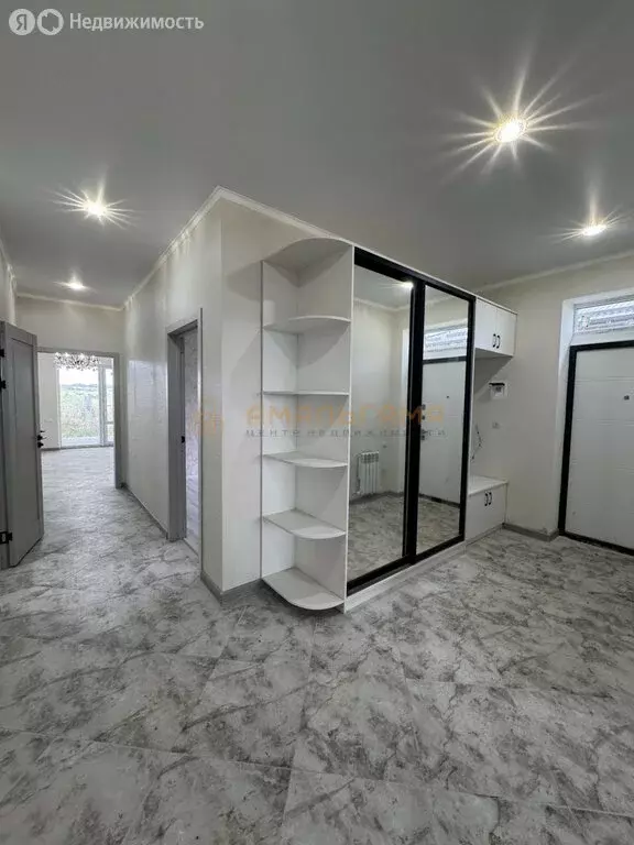 Дом в Михайловск, улица Владимира Селёдкина, 284/1 (100 м) - Фото 1