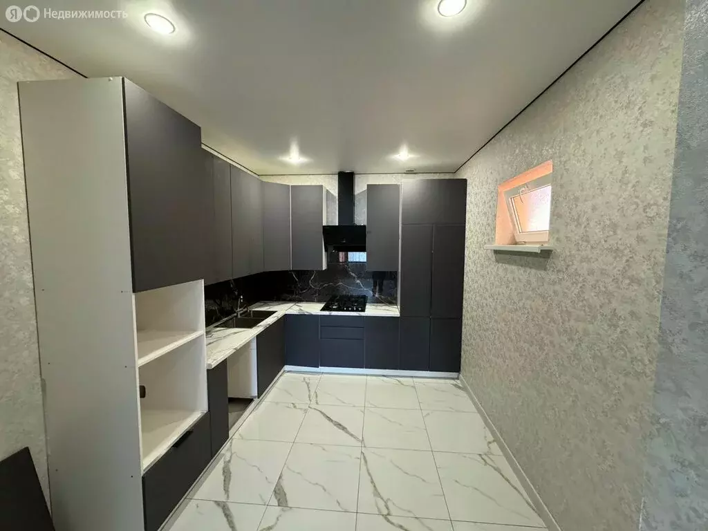 Дом в Батайск, улица Тургенева, 8 (120 м) - Фото 0
