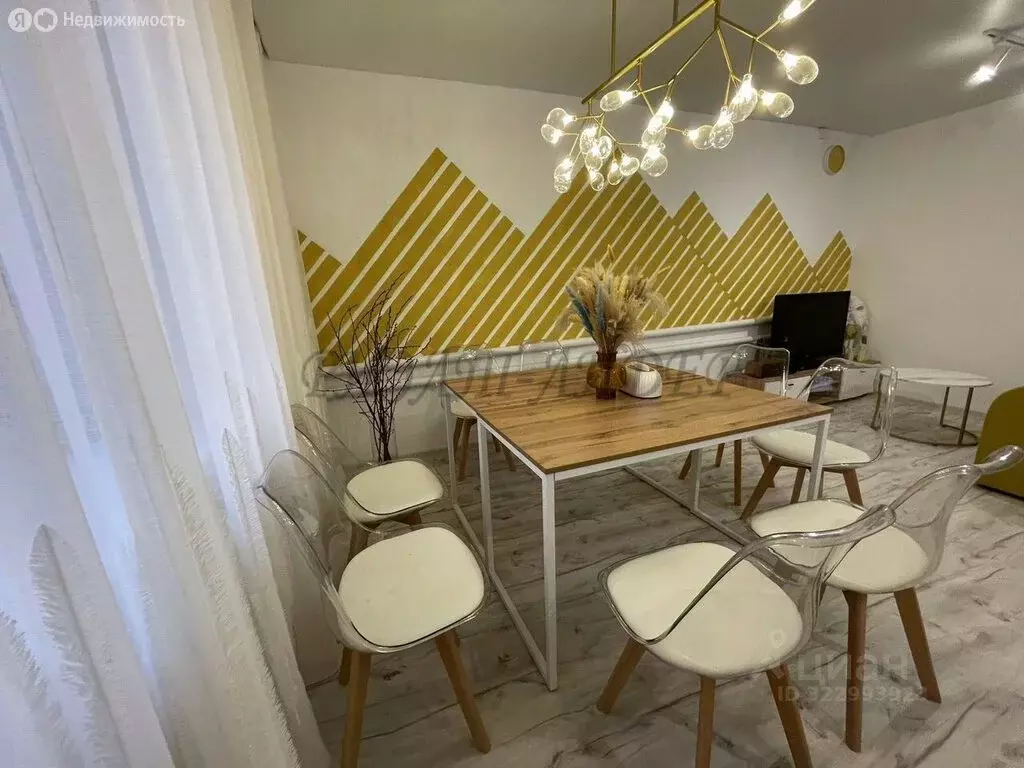 Дом в Горно-Алтайск, улица Павла Кучияк (106 м) - Фото 2