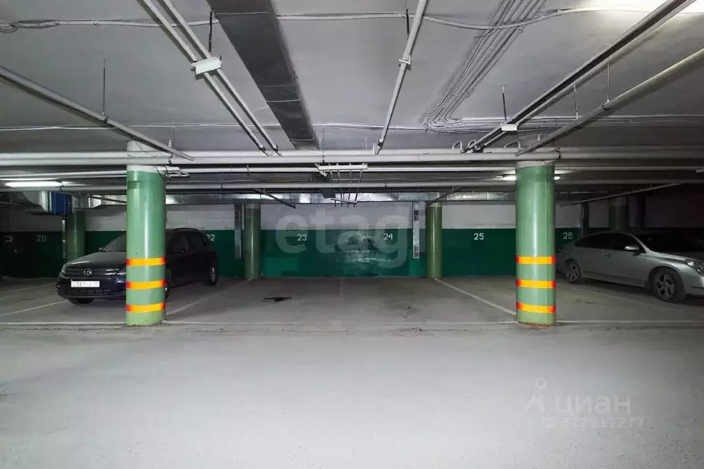 Гараж в Тюменская область, Тюмень ул. Дзержинского, 15 (19 м) - Фото 2