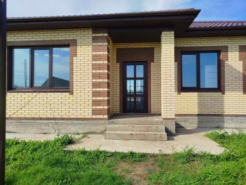 Дом в Омская область, Омский район, пос. Магистральный  (105 м) - Фото 1