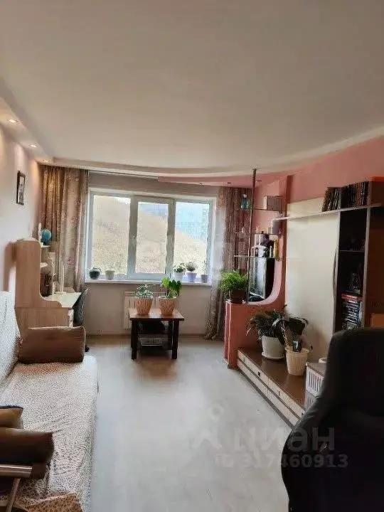 3-к кв. Приморский край, Владивосток ул. Нейбута, 85 (66.6 м) - Фото 1