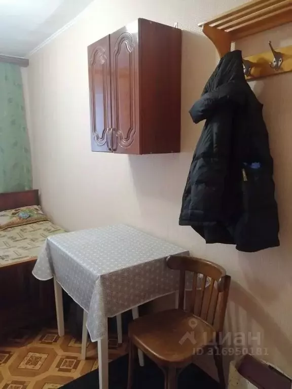 Комната Владимирская область, Владимир ул. Усти-на-Лабе, 22 (10.0 м) - Фото 1