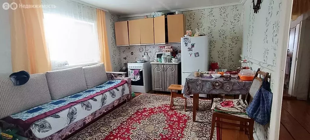 Дом в село Аскарово, улица Мустая Карима, 13 (50 м) - Фото 1