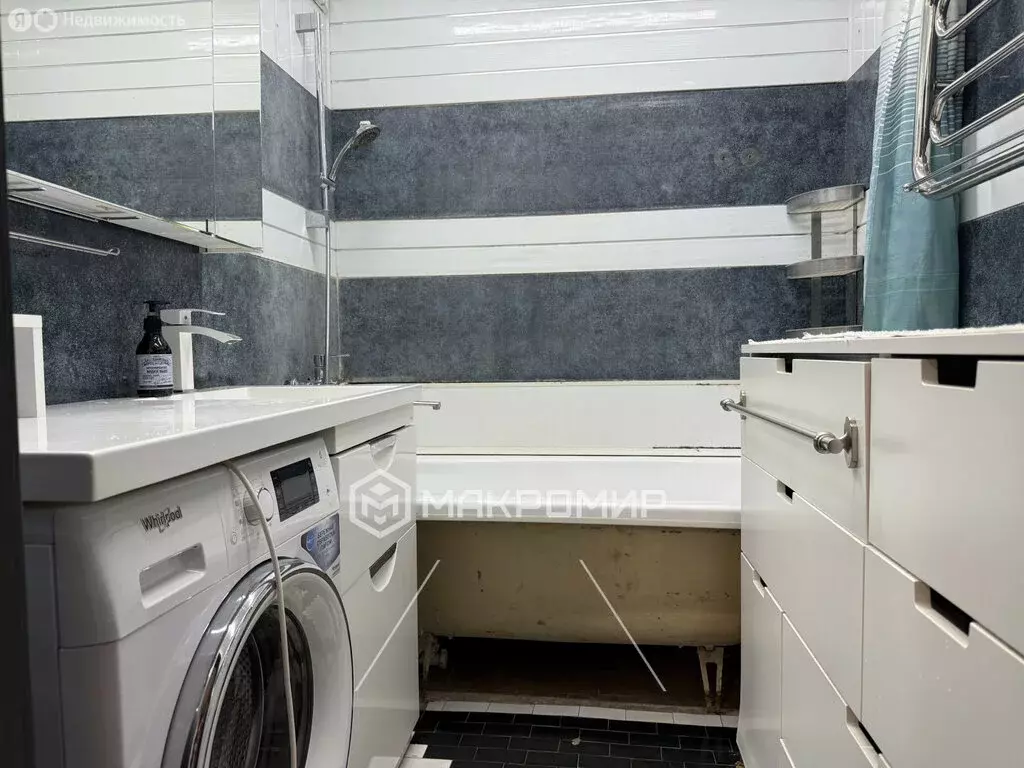 3-комнатная квартира: Москва, улица Маршала Тухачевского, 50к2 (70 м) - Фото 1