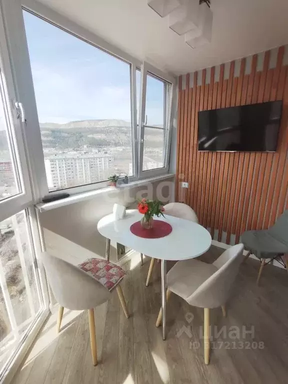 3-к кв. Ставропольский край, Кисловодск просп. Победы (64.5 м) - Фото 1