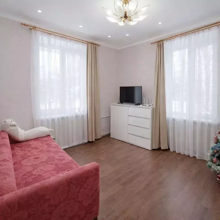 2-к кв. Ленинградская область, Гатчинский муниципальный округ, Дружная ... - Фото 1