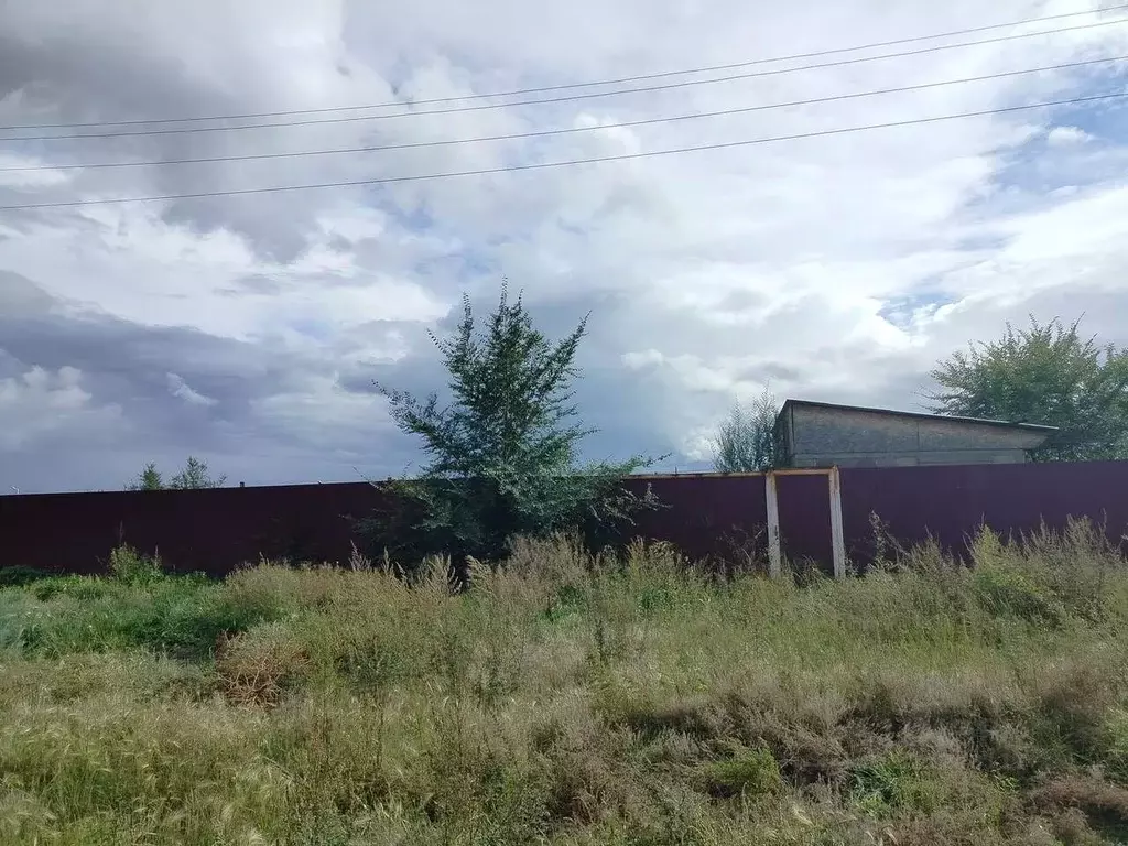 Участок в Хакасия, Черногорск Хлебозаводская ул., 18А (8.5 сот.) - Фото 1