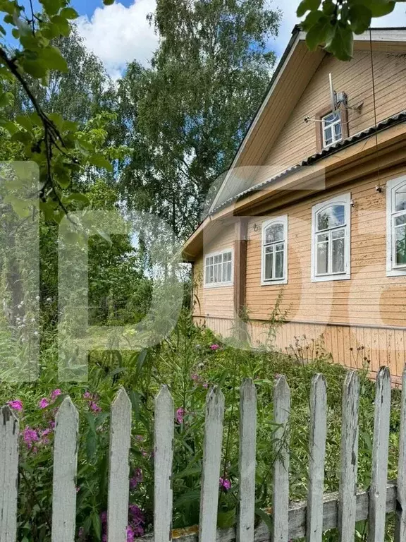 Дом в Костромская область, Парфеньевский муниципальный округ, с. ... - Фото 1