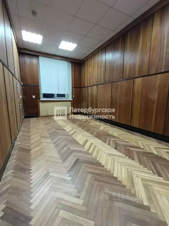 Офис в Санкт-Петербург Кузнецовская ул., 21 (18 м) - Фото 1