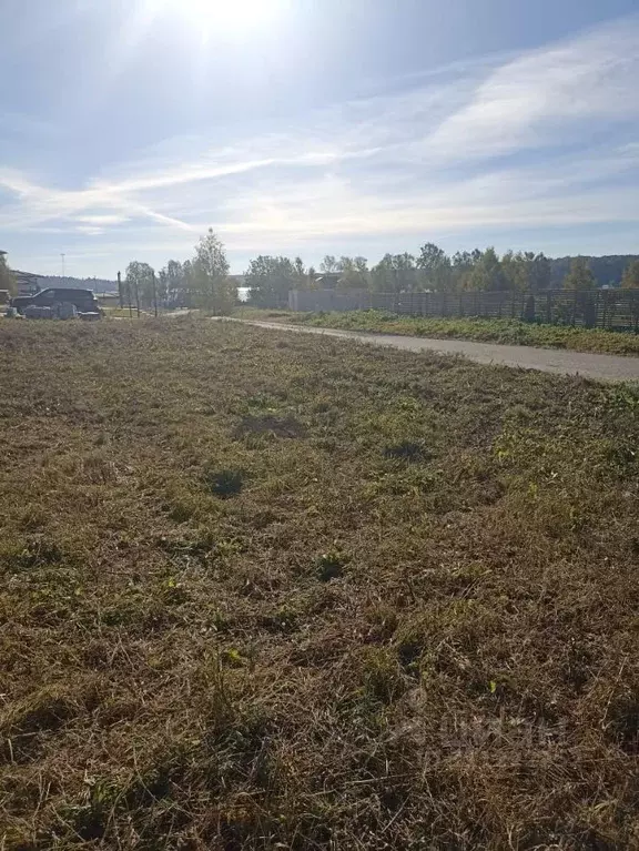 Участок в Московская область, Волоколамский городской округ, д. ... - Фото 0