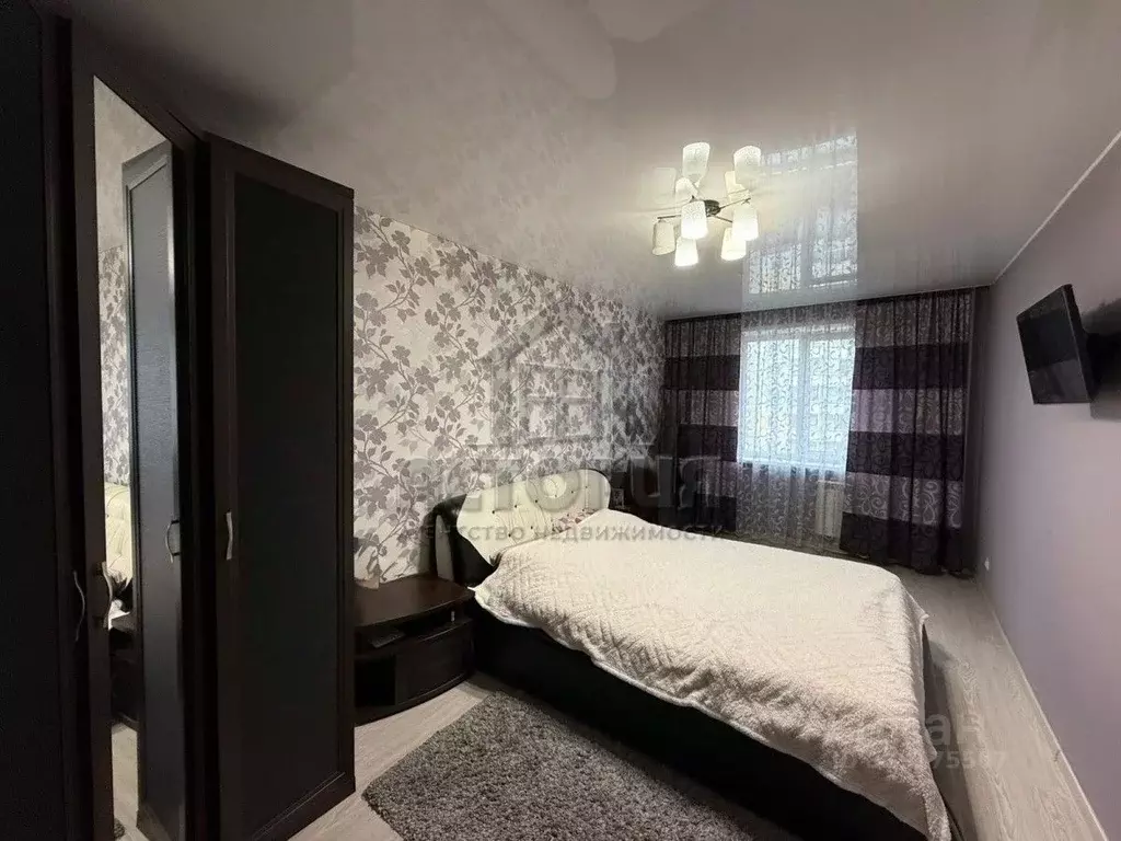 3-к кв. Красноярский край, Красноярск ул. Алексеева, 111 (76.8 м) - Фото 0