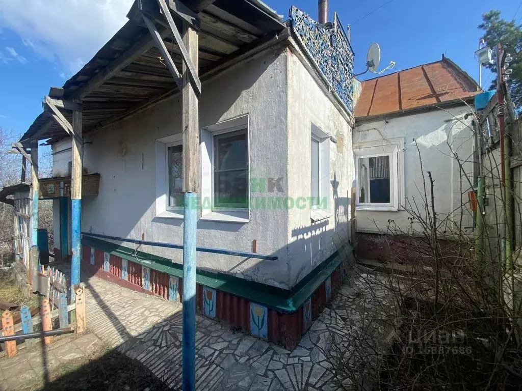 Дом в Саратовская область, Вольск ул. Орджоникидзе, 62 (133 м) - Фото 1