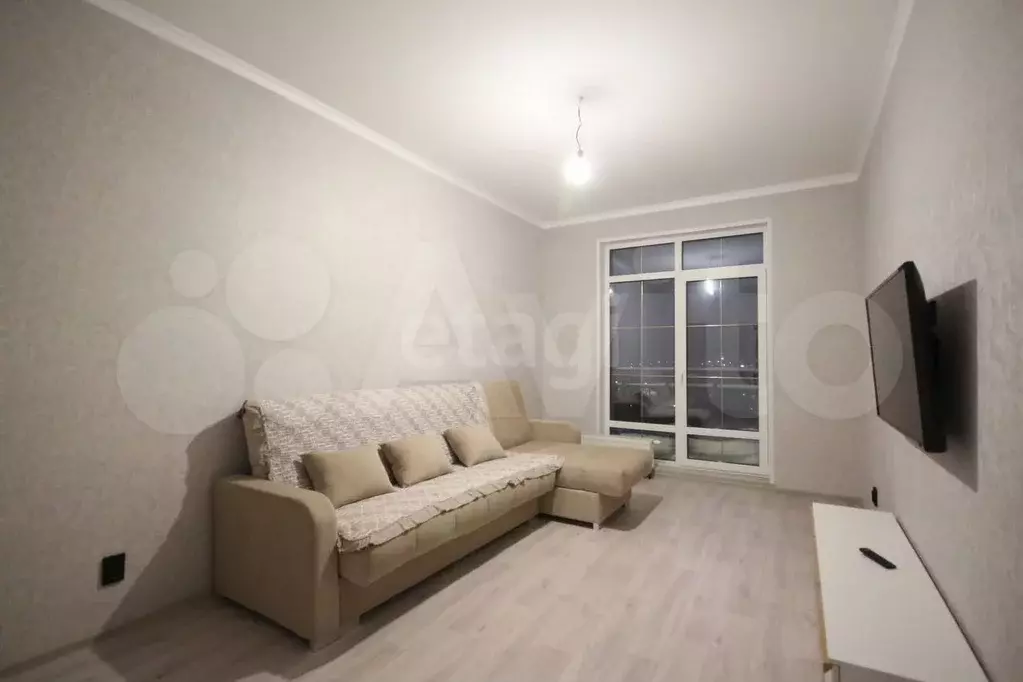 3-к. квартира, 77 м, 6/7 эт. - Фото 0