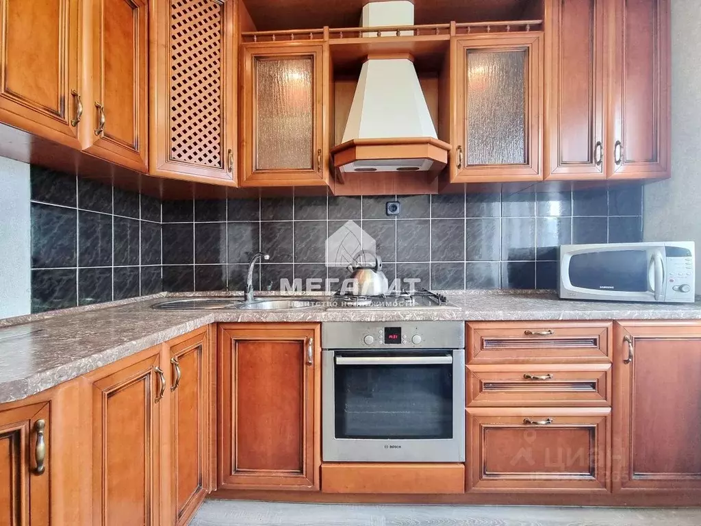 2-к кв. Татарстан, Казань ул. Маршала Чуйкова, 23 (54.0 м) - Фото 1