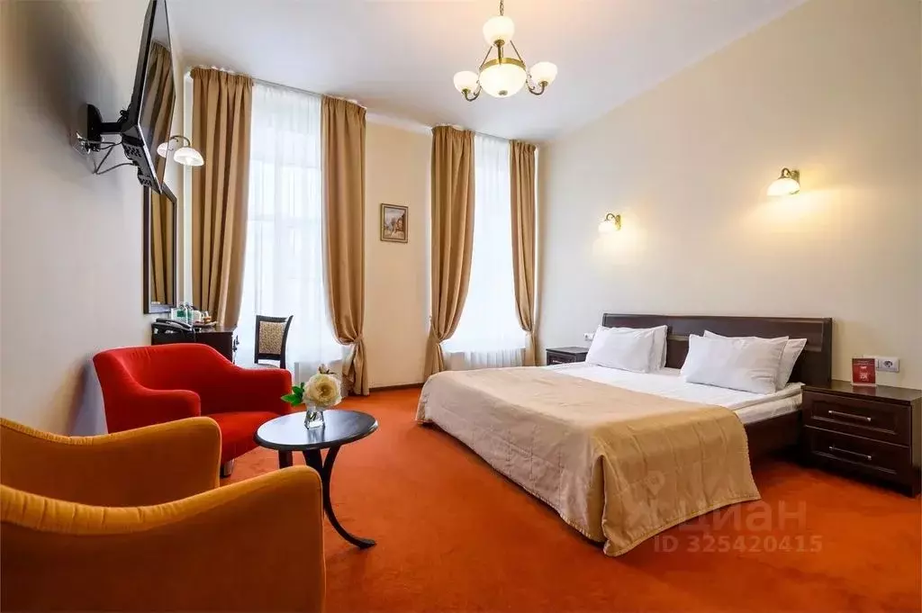 Комната Санкт-Петербург наб. Реки Мойки, 82 - Фото 2