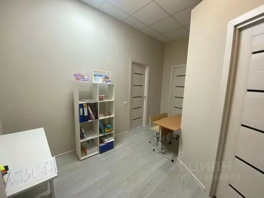 Торговая площадь в Ханты-Мансийский АО, Сургут Университетская ул., 15 ... - Фото 2