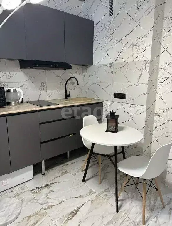 Студия Иркутская область, Ангарск 34-й мкр, 56 (20.0 м) - Фото 1