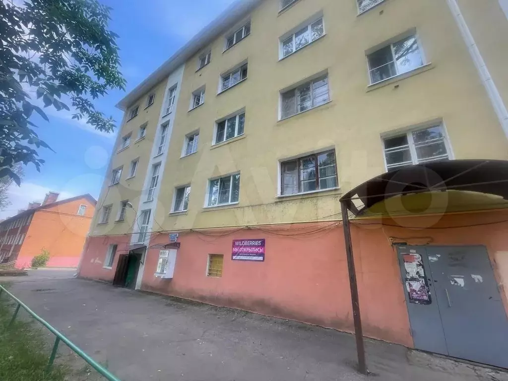 Комната 18 м в 3-к., 3/5 эт. - Фото 1
