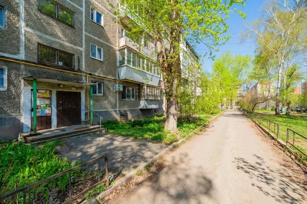 1-к кв. Свердловская область, Екатеринбург ул. Смазчиков, 6 (29.0 м) - Фото 2