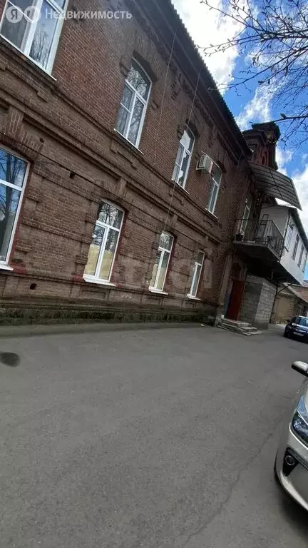 2-комнатная квартира: Беслан, Привокзальная улица, 7 (73 м) - Фото 1