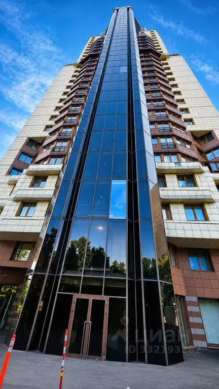 3-к кв. Москва ул. Исаковского, 39К1 (217.0 м) - Фото 1