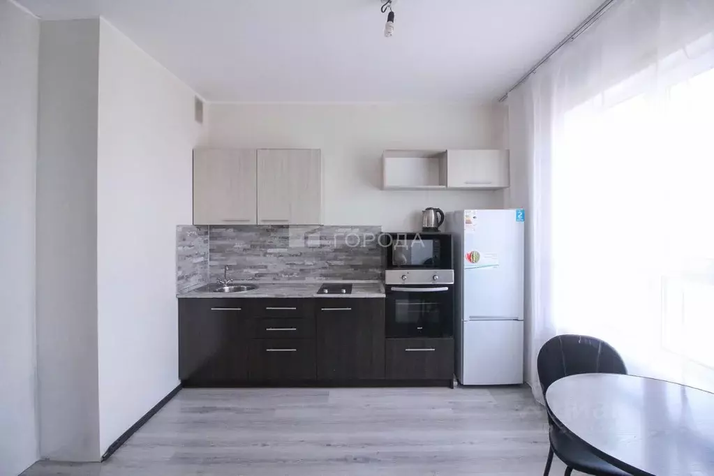 Студия Алтайский край, Барнаул просп. Энергетиков, 20 (28.0 м) - Фото 1