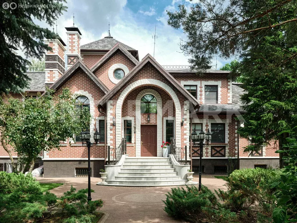 Дом в деревня Пучково, Сиреневая улица, 19 (641.9 м) - Фото 1