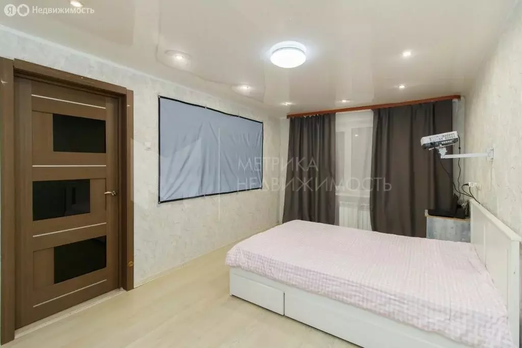 2-комнатная квартира: Тюмень, улица 30 лет Победы, 79А (45.3 м) - Фото 1