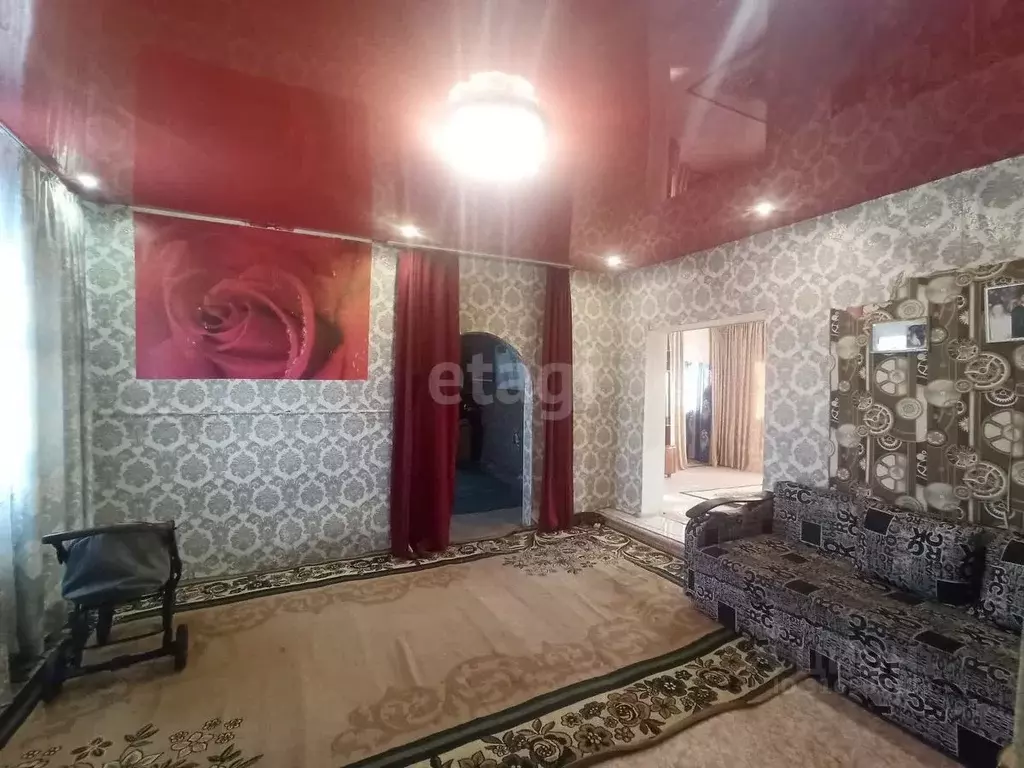 Дом в Челябинская область, пос. Увельский ул. Гоголя, 6 (129 м) - Фото 0