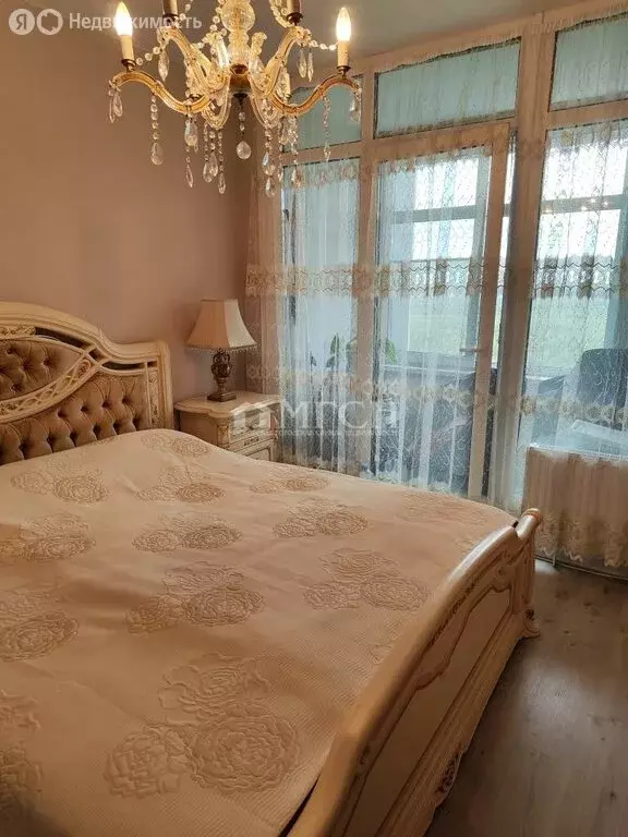 2-комнатная квартира: Москва, улица Поляны, 5 (56 м) - Фото 0