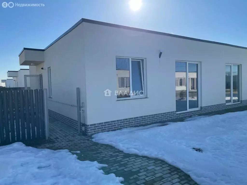 Дом в Калининградская область, Гурьевский муниципальный округ, посёлок ... - Фото 2