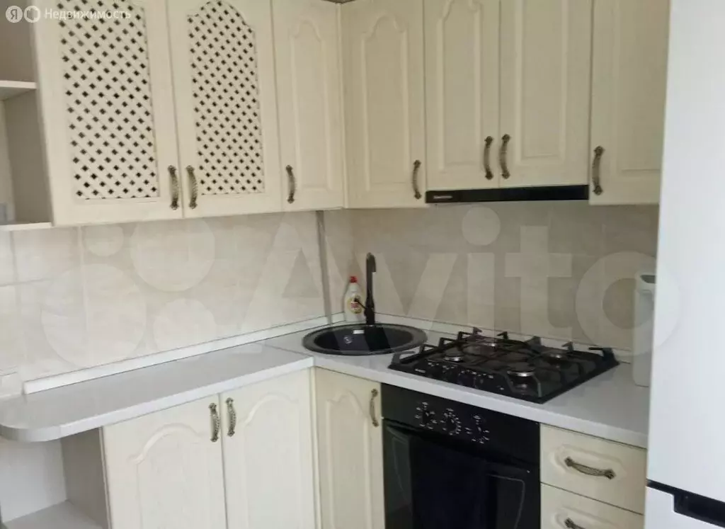 1-комнатная квартира: Владикавказ, улица Генерала Дзусова, 5к5 (37 м) - Фото 1