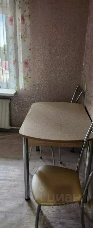 1-к кв. Адыгея, Майкоп Краснооктябрьская ул., 42 (32.0 м) - Фото 1