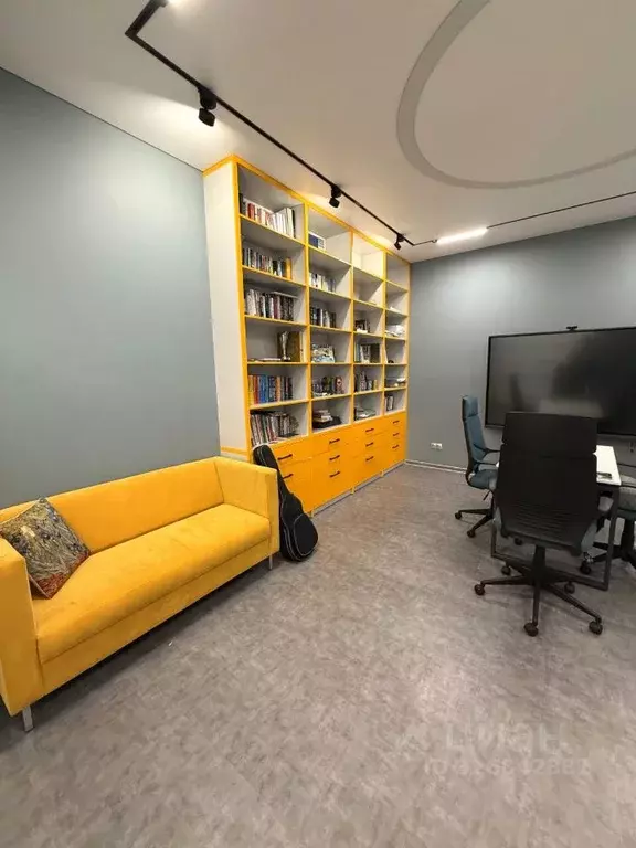 3-к кв. Омская область, Омск Старгород мкр, ул. Шукшина, 3 (126.1 м) - Фото 1