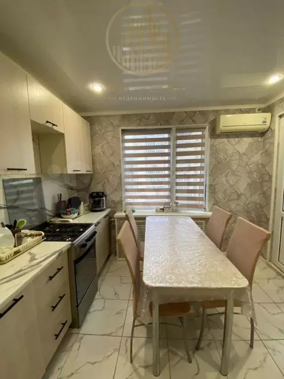 2-к. квартира, 55 м, 5/5 эт. - Фото 1