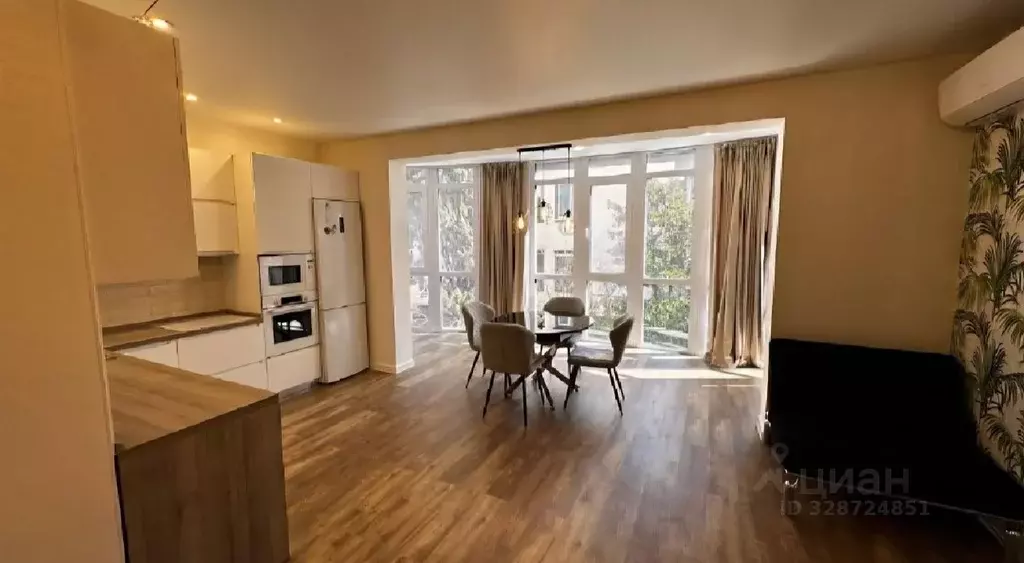 2-к кв. Краснодарский край, Сочи Туапсинская ул., 8 (75.0 м) - Фото 1