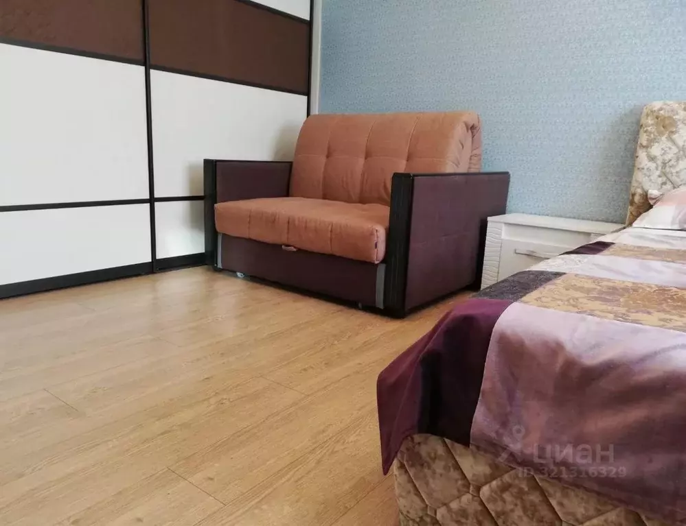 1-к кв. Калужская область, Калуга ул. Георгия Амелина, 42 (35.0 м) - Фото 2