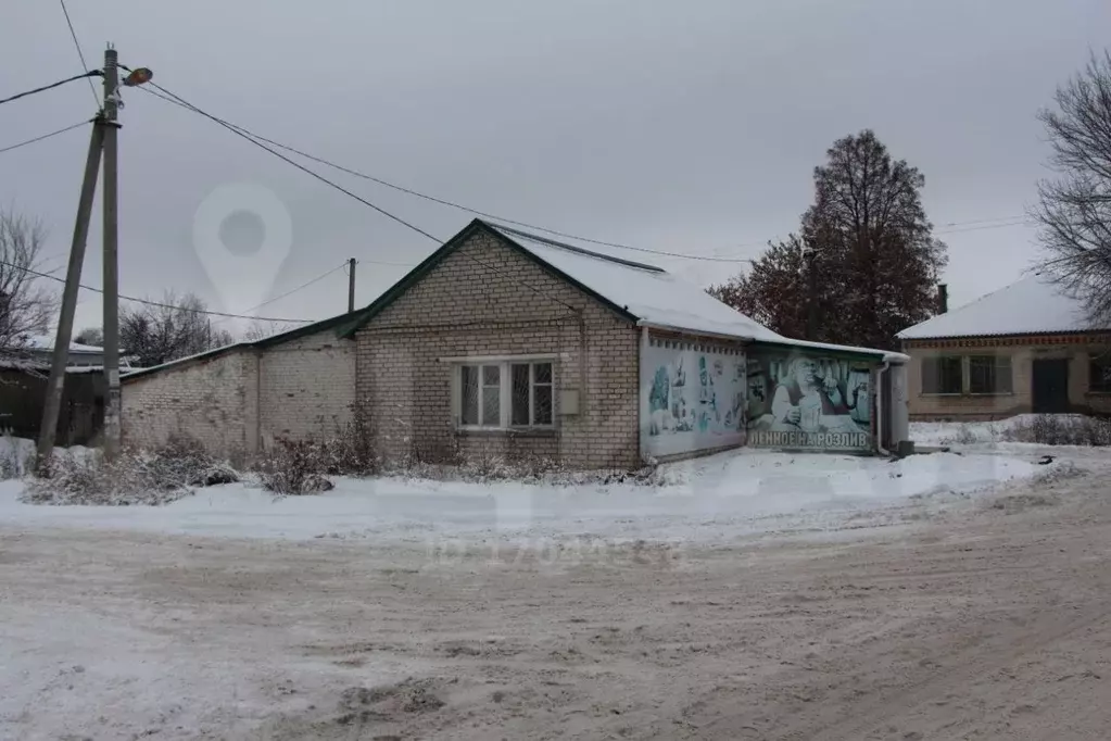 Пгт знаменка орловская область. Поселок Знаменка Орловской области. Орловская область, Орловский район, Знаменка пгт, ул. Гагарина, 5. Улица зеленая Знаменка 120кв. Улица Школьная 10 Знаменка, Орловский район.