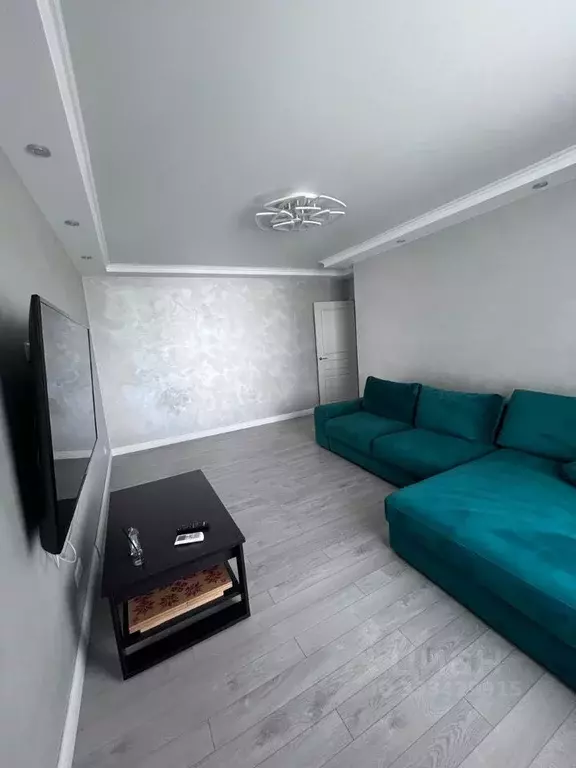 3-к кв. Татарстан, Казань ул. Азата Аббасова, 8 (77.8 м) - Фото 2