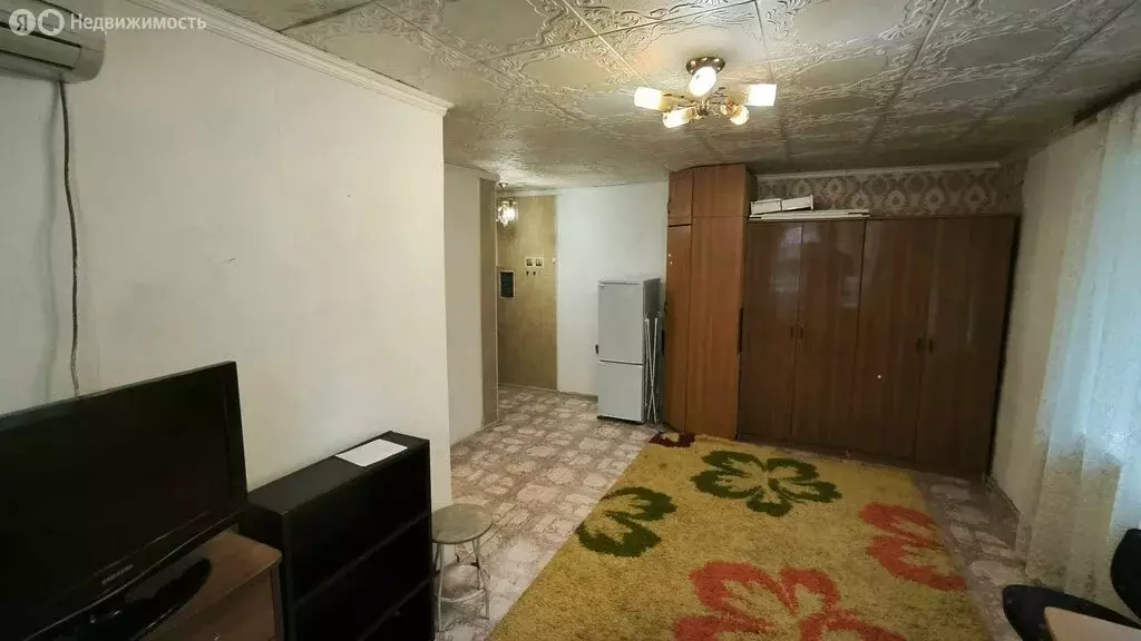 1-комнатная квартира: Хабаровск, улица Ким Ю Чена, 6 (306 м) - Фото 1