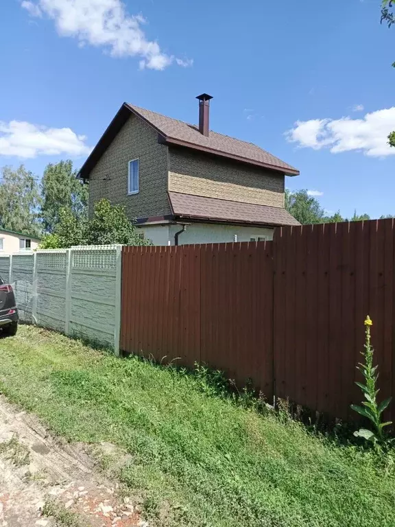 Дом в Брянская область, Брянский район, Снежское с/пос, с. Толмачево, ... - Фото 1