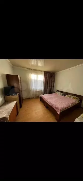 Комната 16 м в 3-к., 2/2 эт. - Фото 1