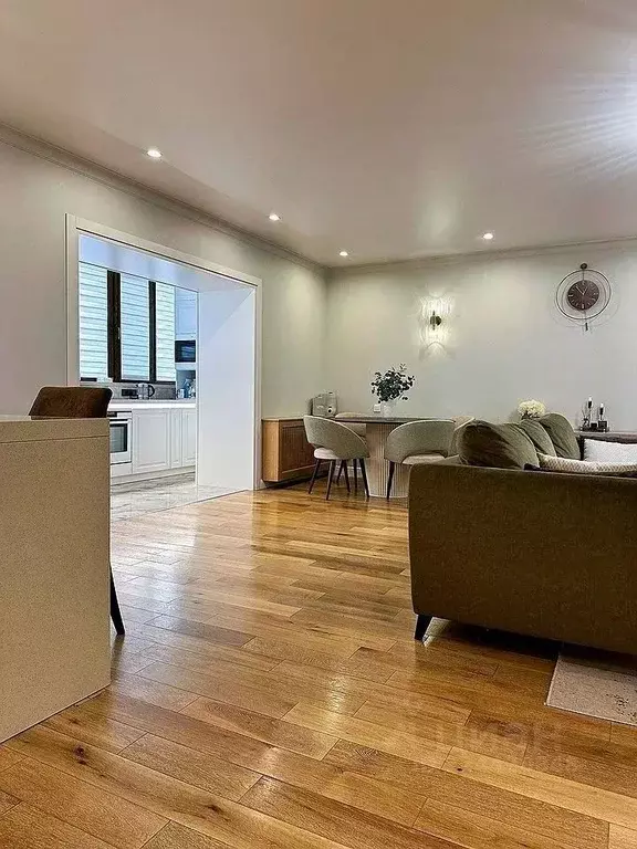 3-к кв. Тюменская область, Тюмень Мельничная ул., 83 (122.7 м) - Фото 1