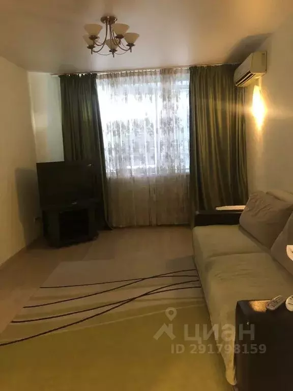 2-к кв. Волгоградская область, Волгоград бул. Энгельса, 27 (80.0 м) - Фото 1