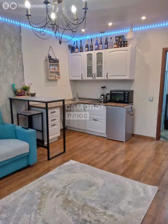 Квартира-студия: Омск, посёлок Амурский, улица Багратиона, 31 (28 м) - Фото 1