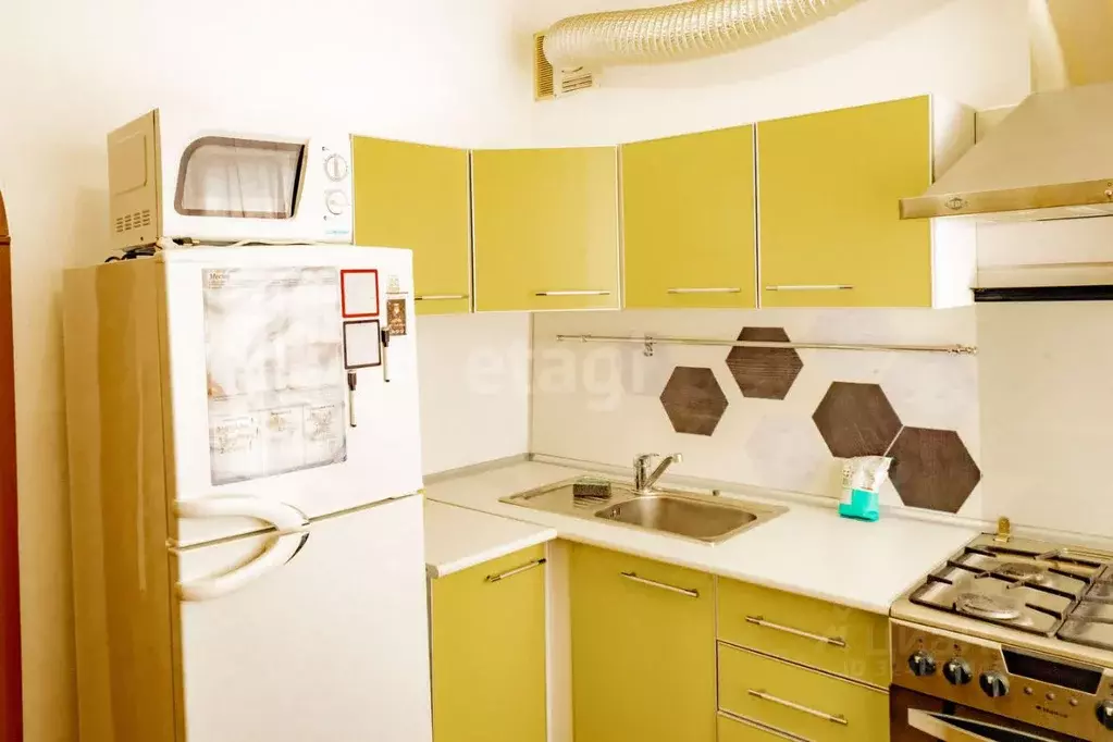 2-к кв. Хабаровский край, Комсомольск-на-Амуре Октябрьский просп., 30 ... - Фото 1